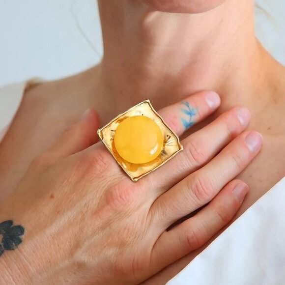 JURATE AMBER Jewelry - Butterscotch Amber Ring – Adjustable 14k Gold Plated Sterling Silver